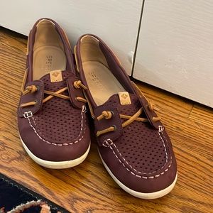 Sperry shoes